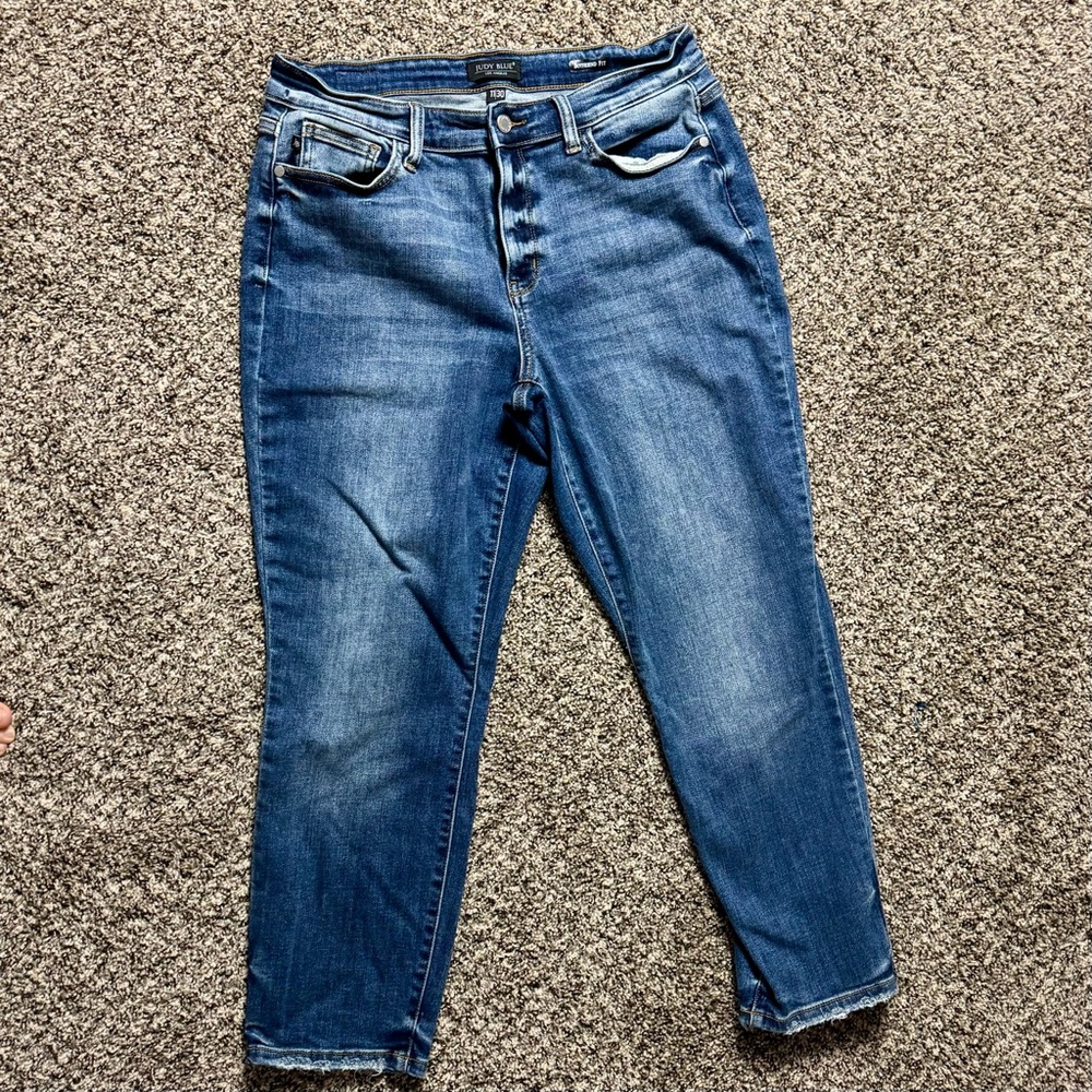 Judy Blue LA Boyfriend Fit Cropped Jeans
